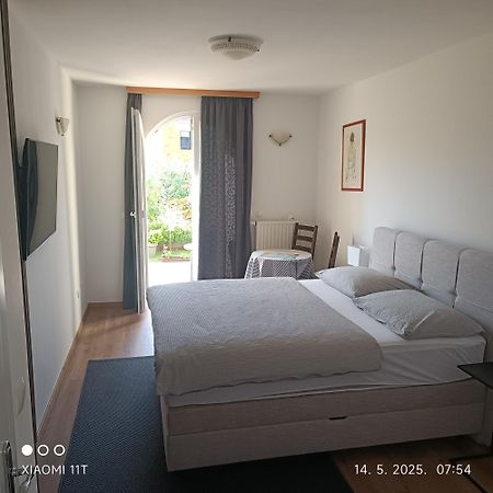 Marko Rooms Крк Екстер'єр фото