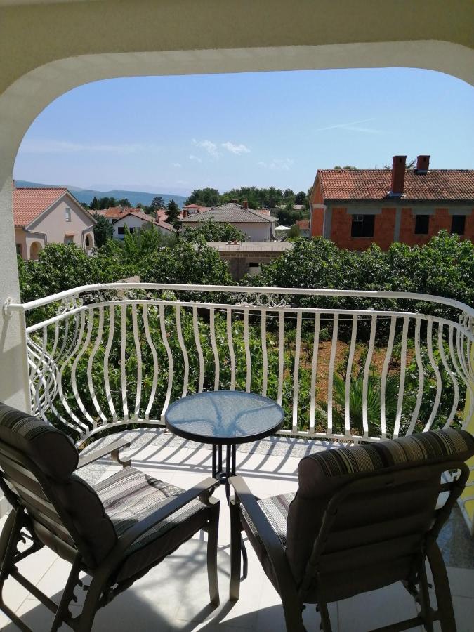 Marko Rooms Крк Екстер'єр фото