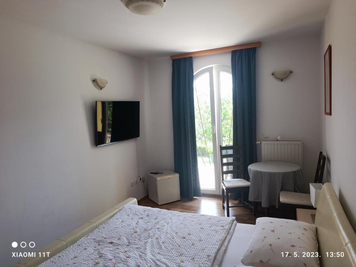 Marko Rooms Крк Екстер'єр фото