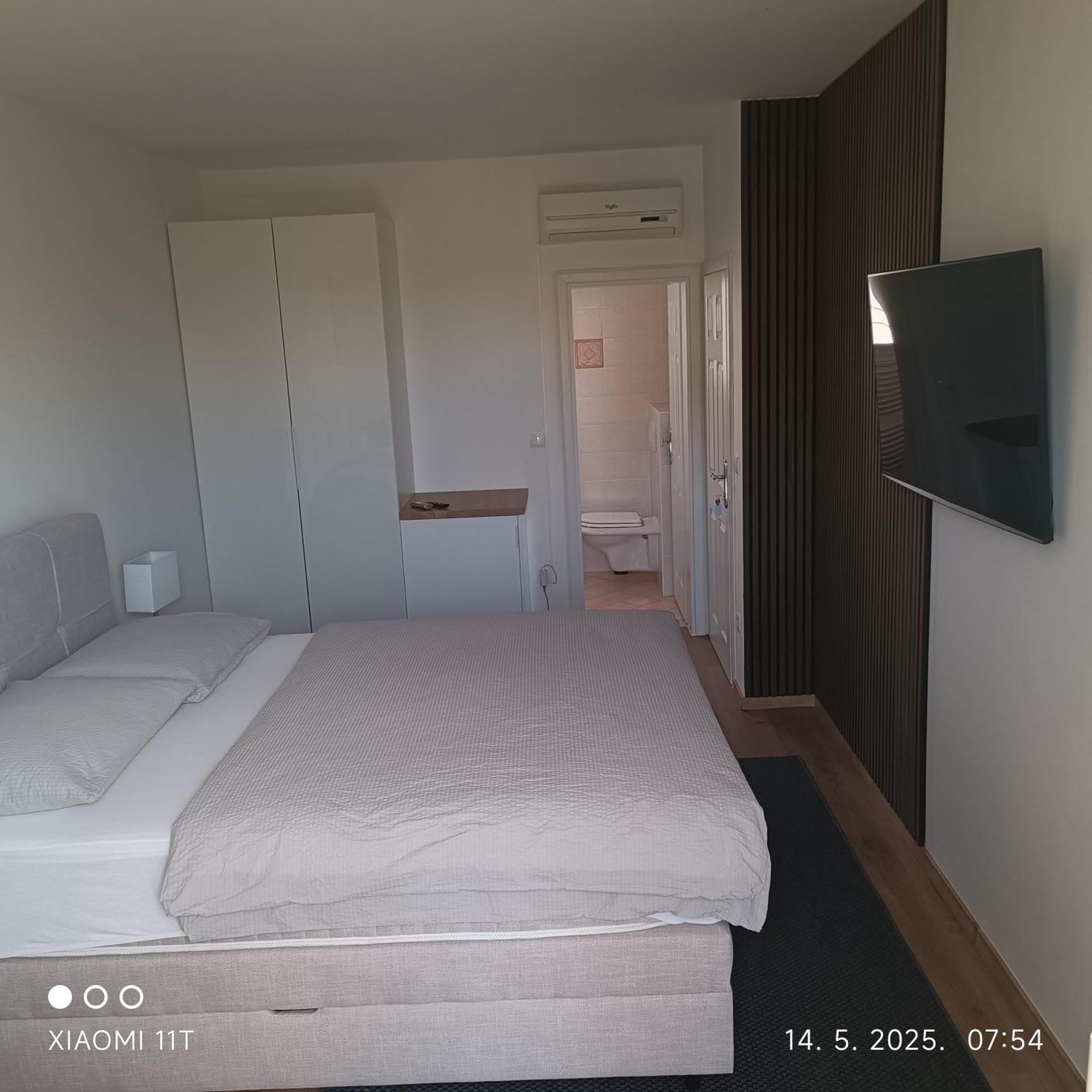 Marko Rooms Крк Екстер'єр фото