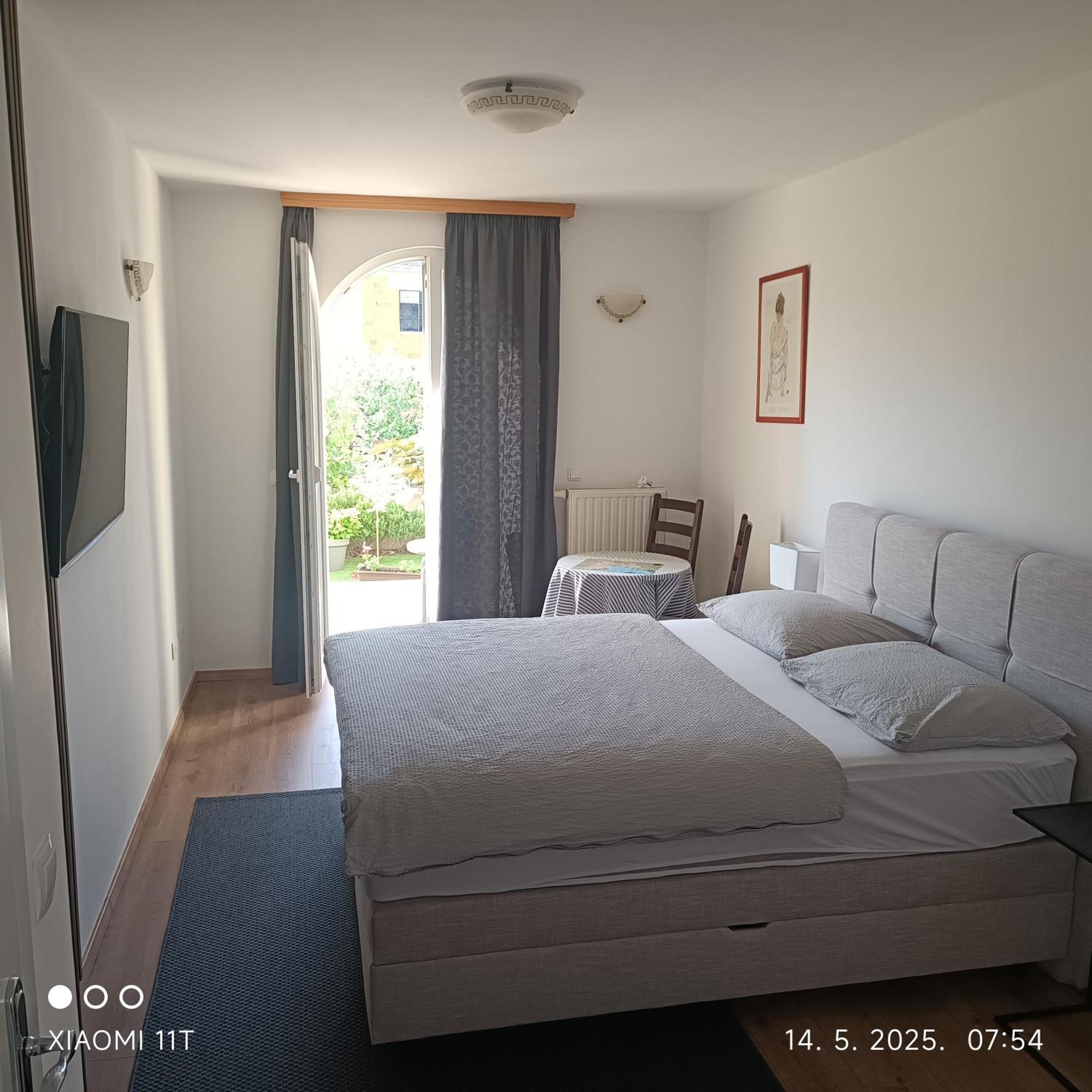 Marko Rooms Крк Екстер'єр фото